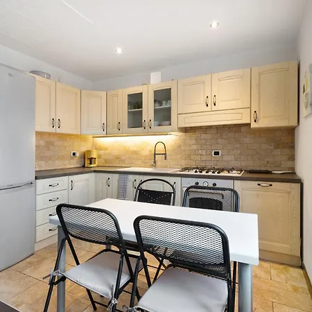 Apartamento Casa Emagal *